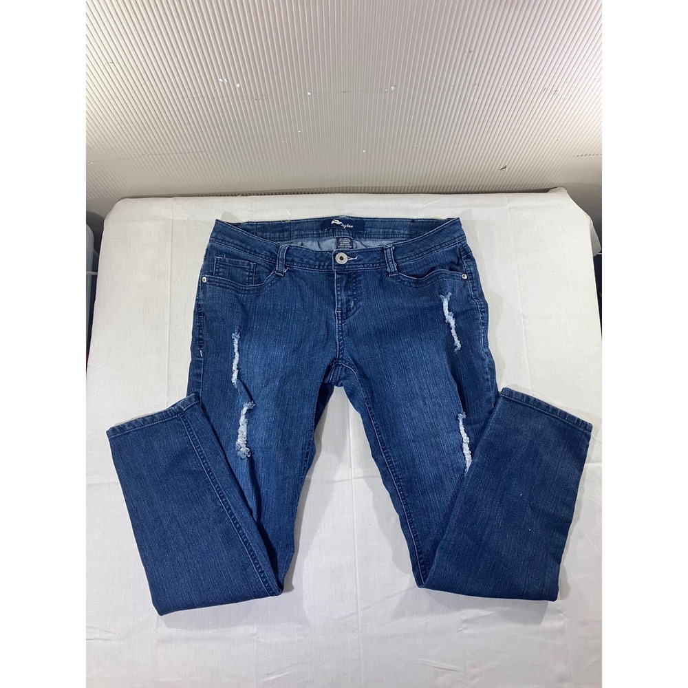 Style Co Womens Jeans Size 9 Bootcut Distressed Blue Denim Stretch Cotton Blend